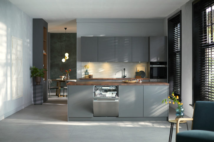 Lowe’s Expands Premium Appliance Lineup With Miele Partnership